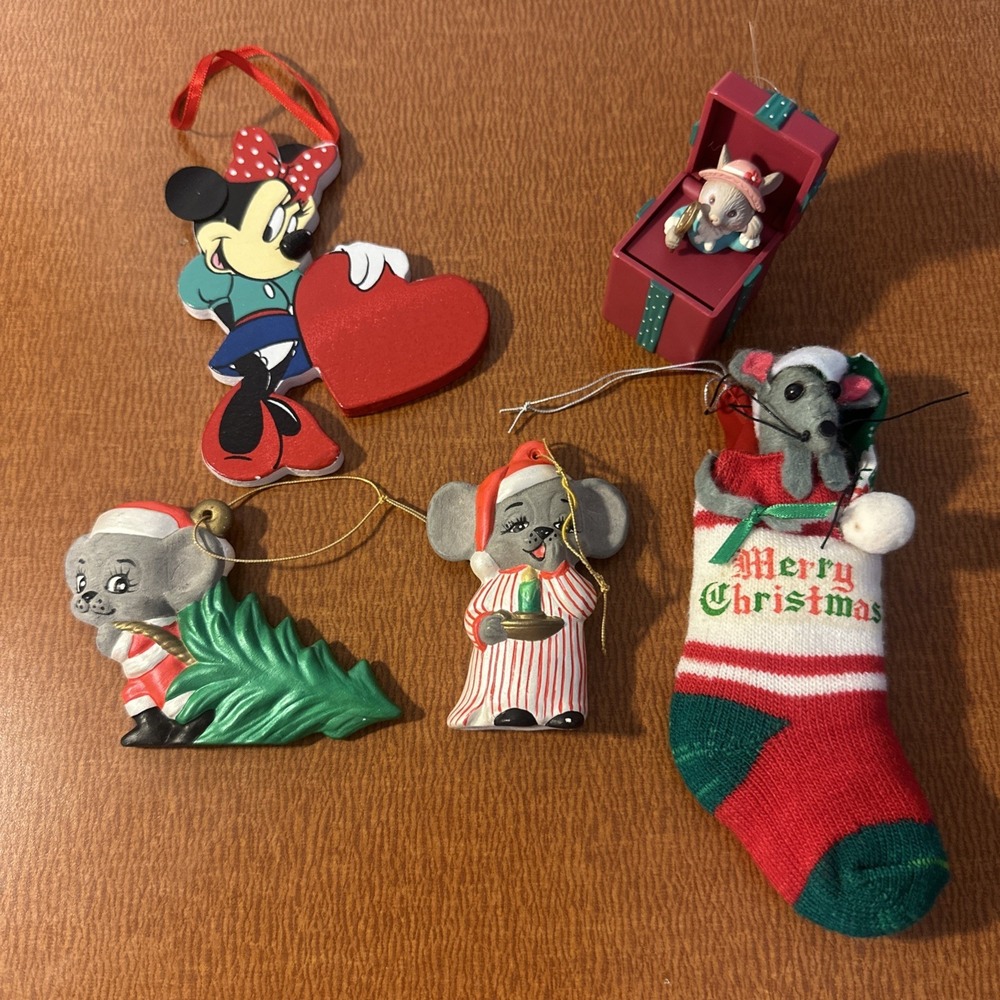 Vtg 1980's Christmas Wooden Walt‎ Disney, Ceramic Mice, Enesco Mouse Ornaments